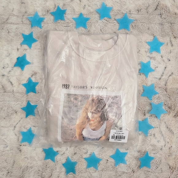 Taylor Swift - 1989 (Taylor's Version) Beige Crewneck - XL - Picture 4 of 12